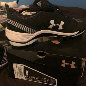 under armour cleats